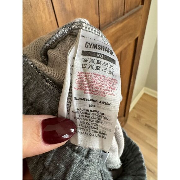 Gymshark Dark Gray Knit Jogger Pants, Size XS - Picture 8 of 8